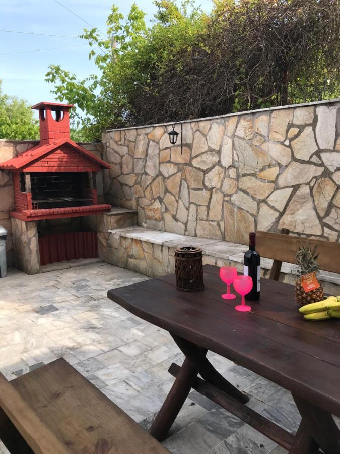 أسبروبالتا Rena Apartments المظهر الخارجي الصورة