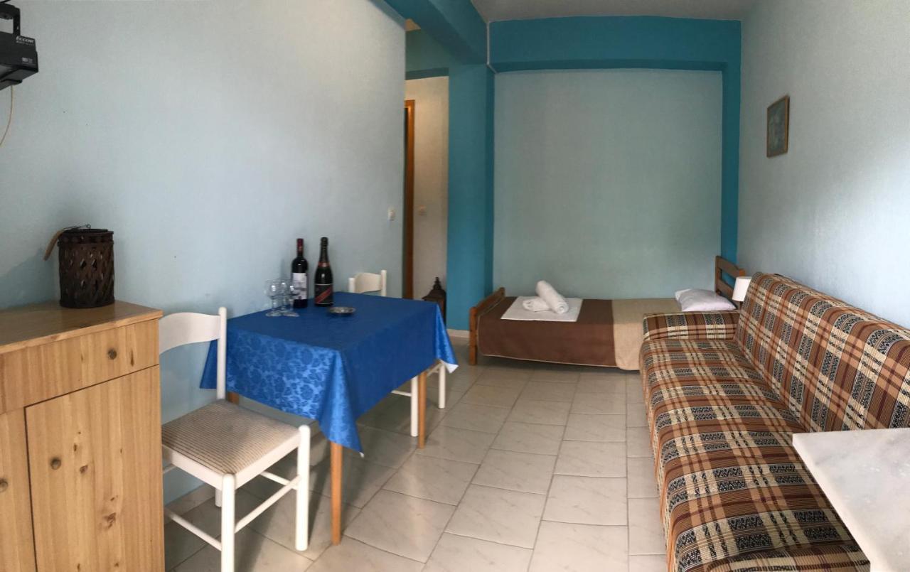 أسبروبالتا Rena Apartments المظهر الخارجي الصورة