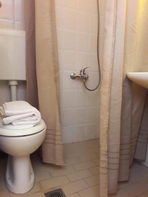 أسبروبالتا Rena Apartments المظهر الخارجي الصورة